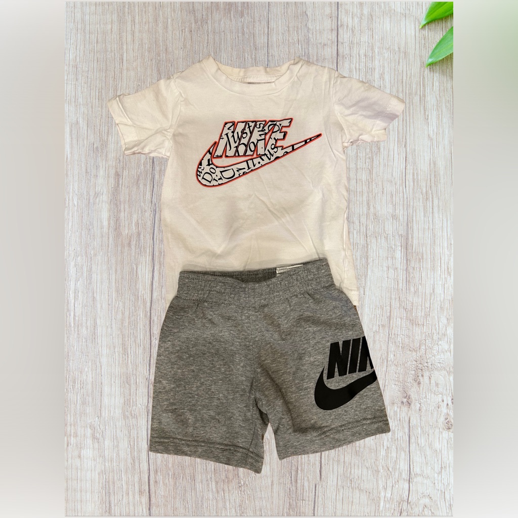 Nike Short Set Size 4t